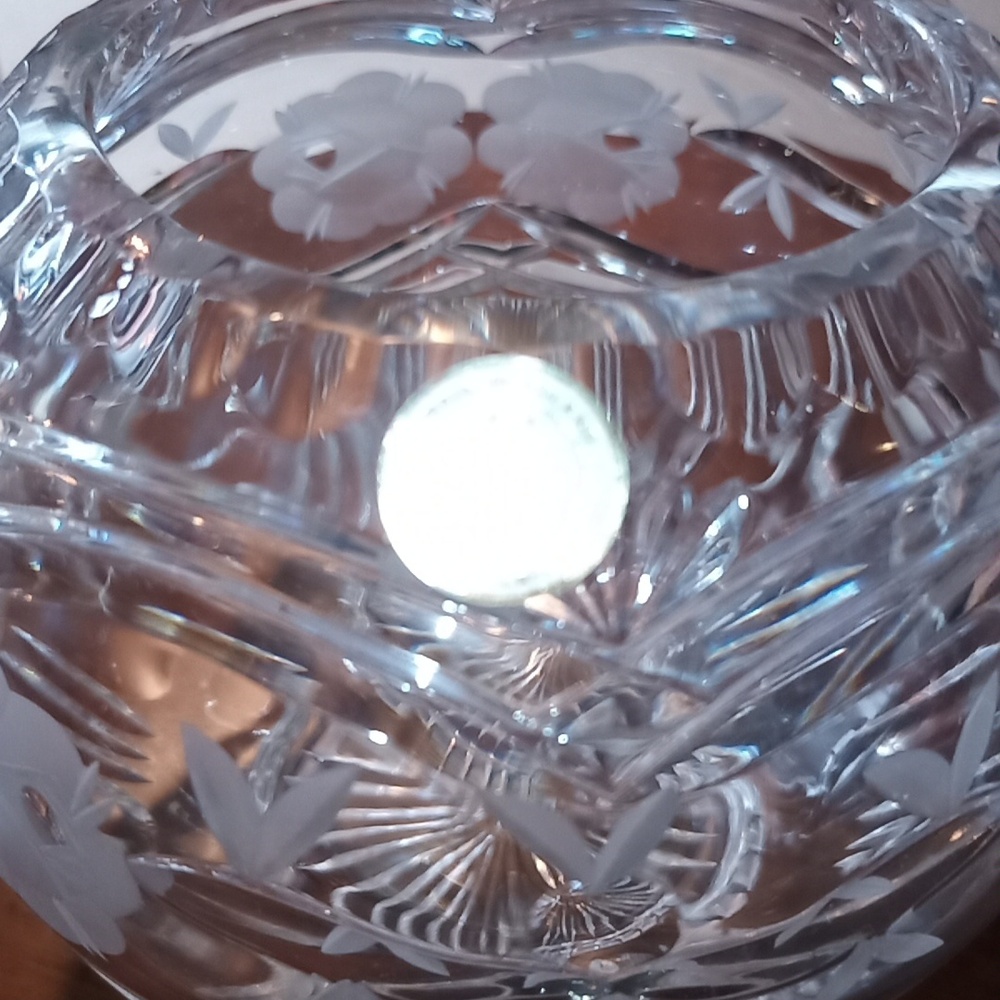 Vintage Rogaska Cut Crystal Rose Bowl w/Etched Floral Design Poland 24% … - Picture 5 of 6